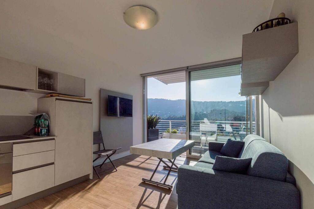 Exclusive With Sea View Alassio