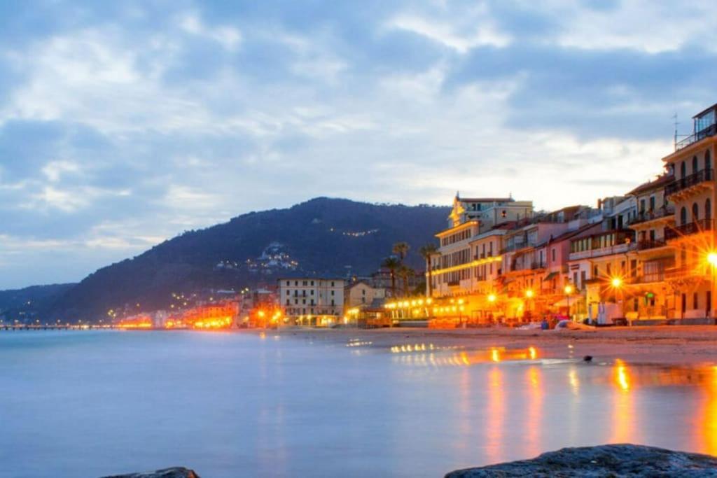 Apartment Exclusive With Sea View Alassio